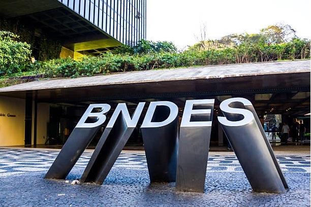 Fachada da sede do BNDES